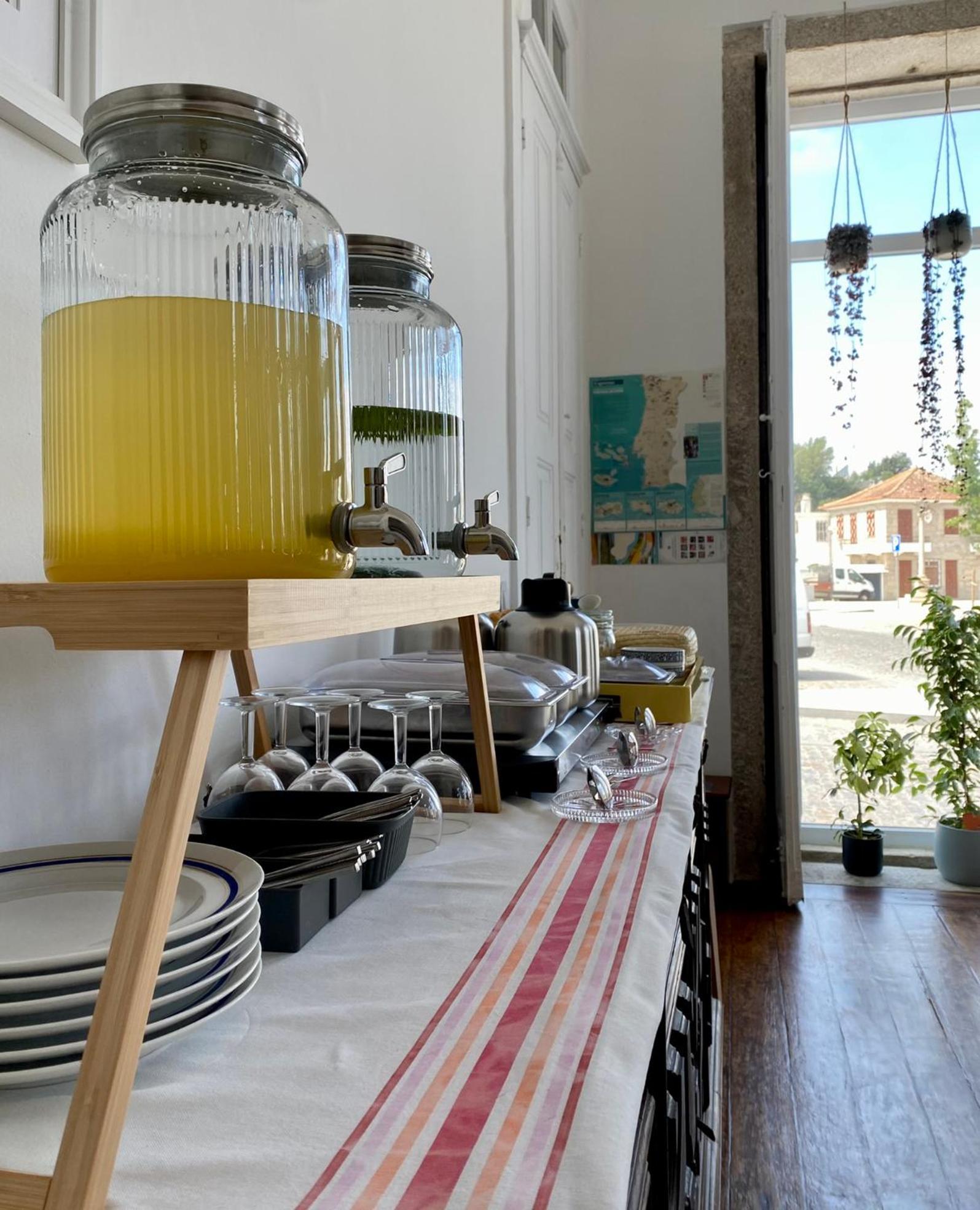 Mosteiro  Casa Dos Caminhos De Santiago B&B 외부 사진