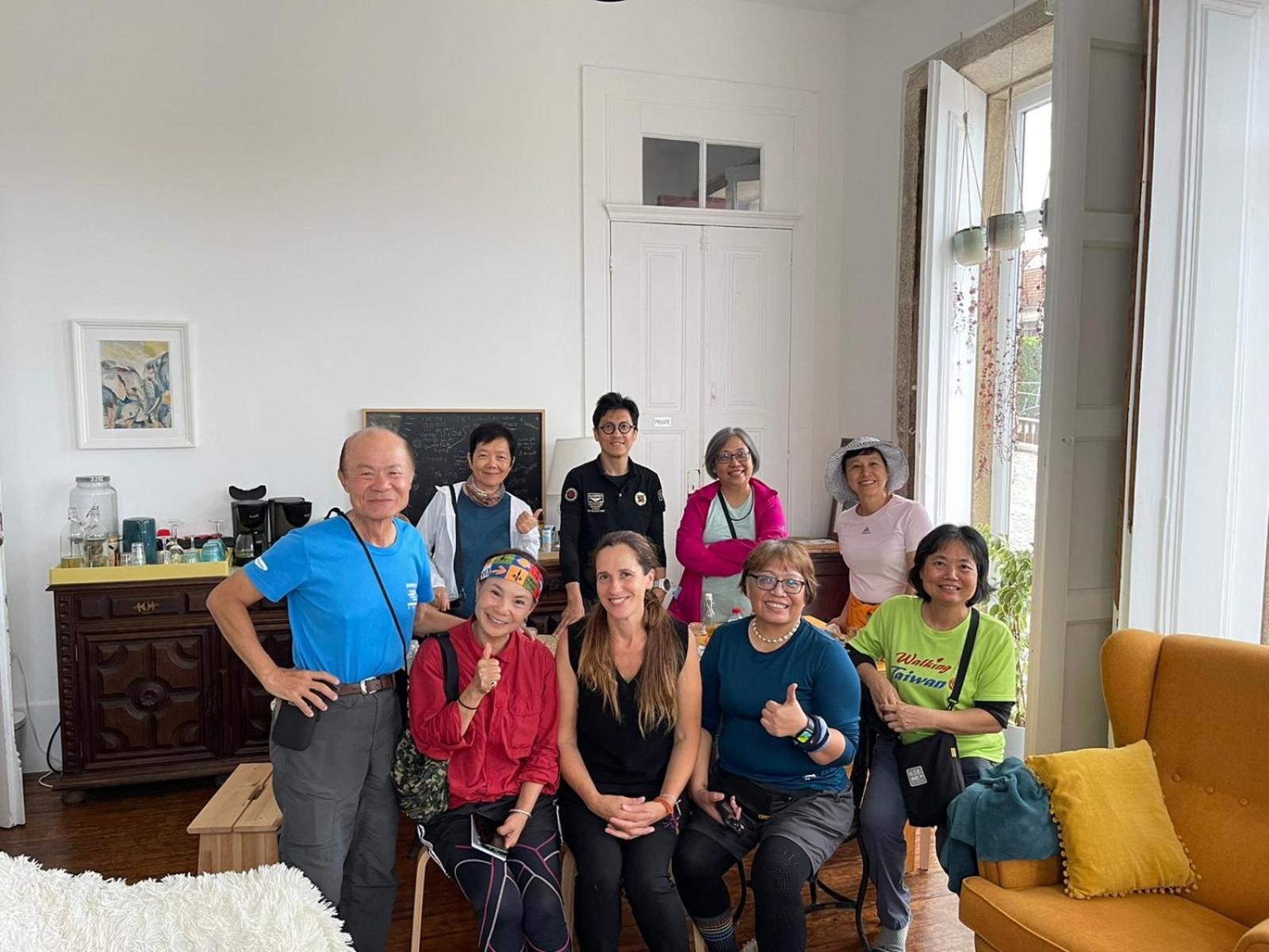 Mosteiro  Casa Dos Caminhos De Santiago B&B 외부 사진