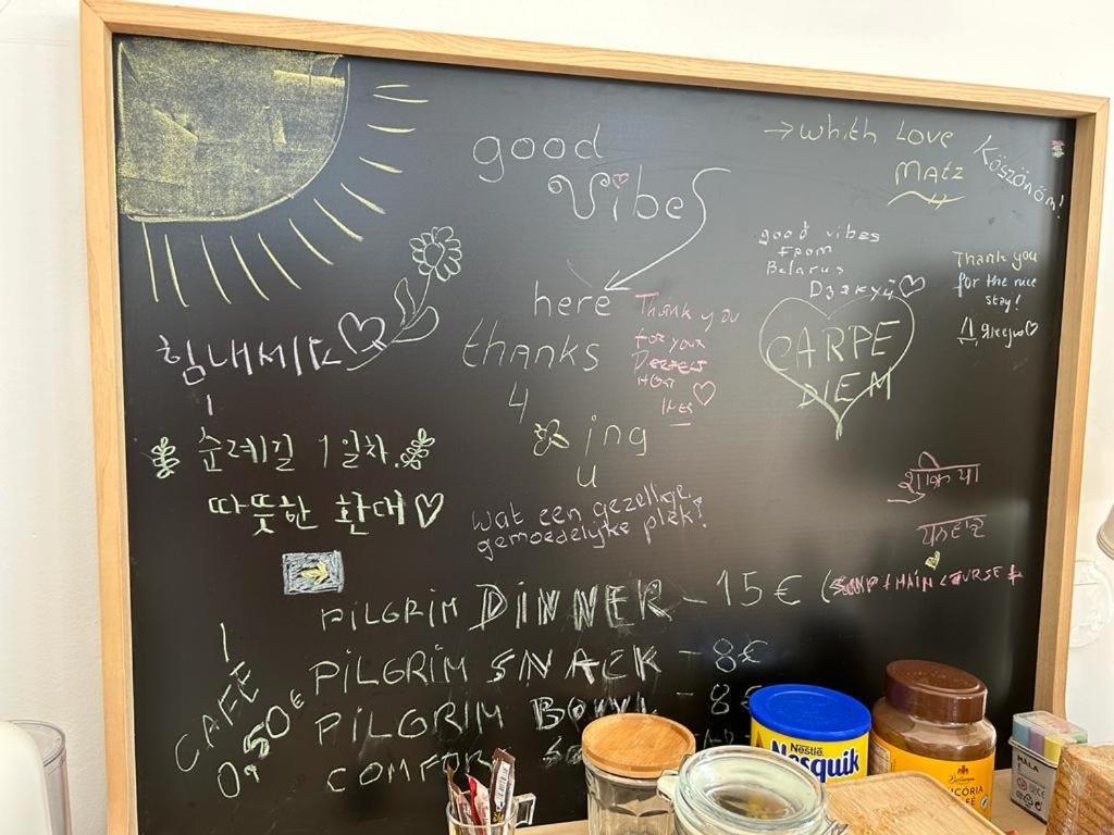 Mosteiro  Casa Dos Caminhos De Santiago B&B 외부 사진